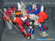 DOTM Optimus - Sentinel Prime Leader (2)
